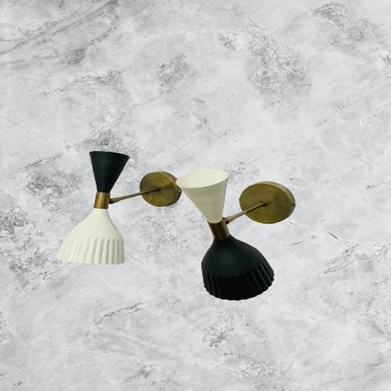 Mid Century Wall Sconce Matt Italian Diabolo Sconce Par de accesorios de iluminación de pared Estilo Lámpara de aplique ajustable Iluminación