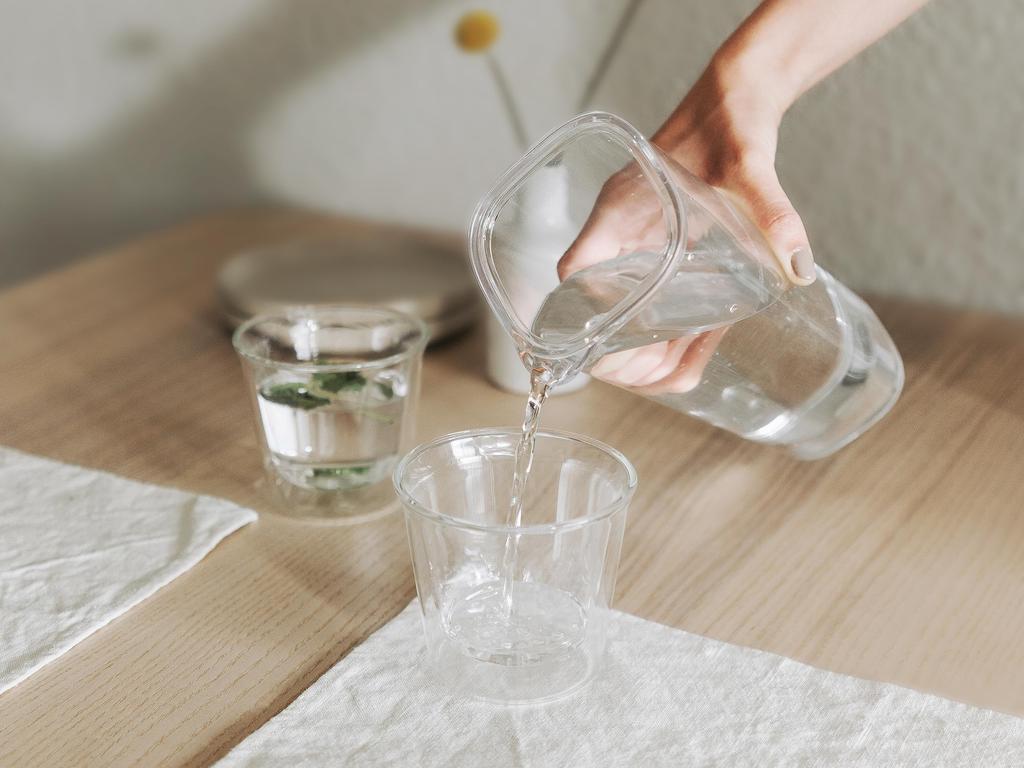 KINTO OVA Lavavajillas de Agua 22381 Jarra, 1L, Transparente, Seguro,