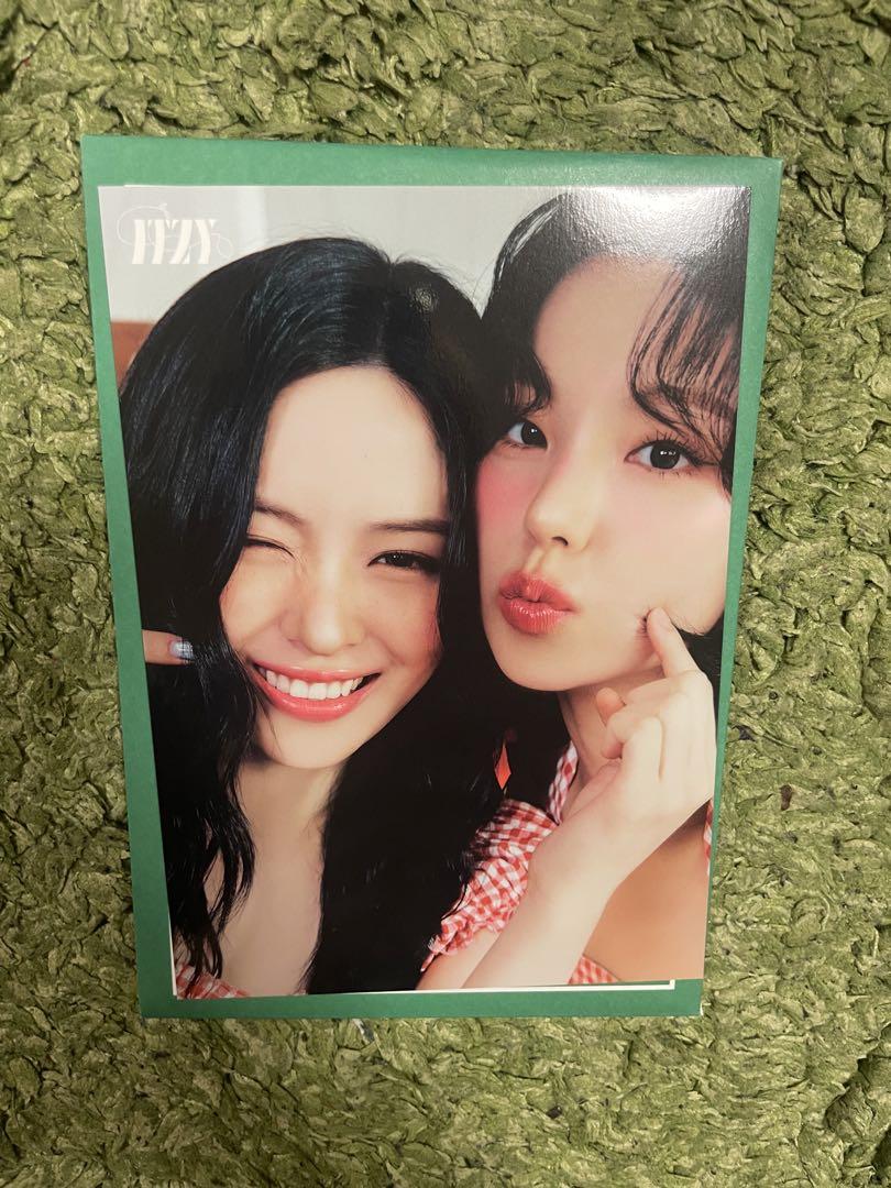 

[USED] ITZY Yeji Ryujin Tenton Runtrail Unit