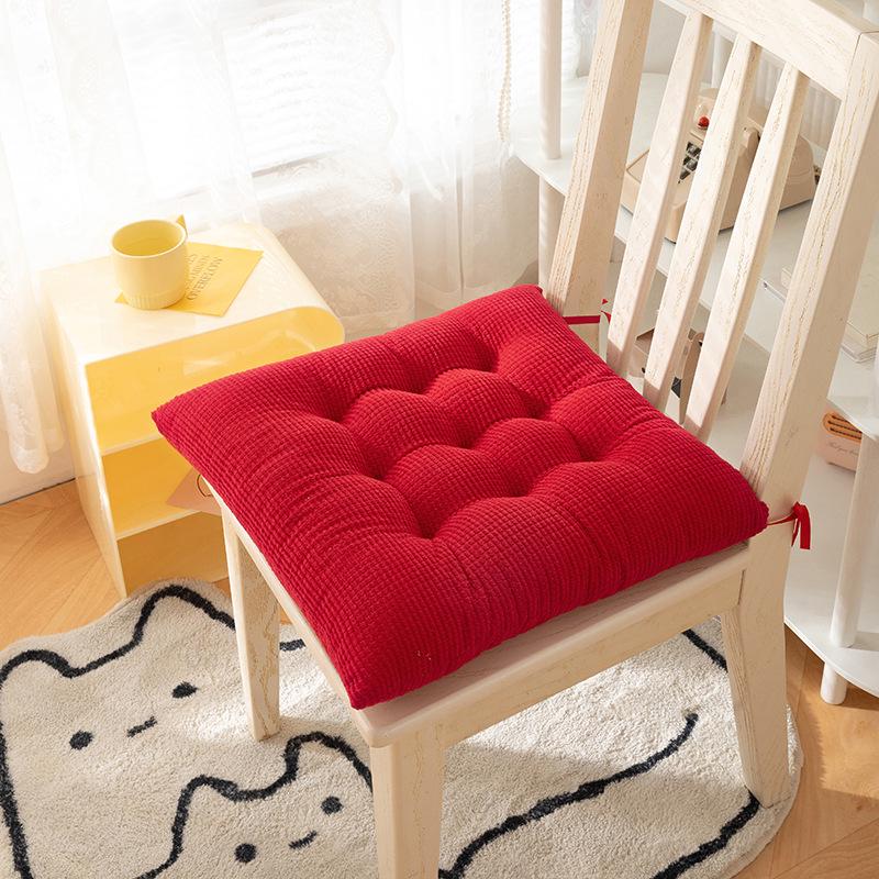 

Плюшевая подушка в виде кукурузного зерна: Зимняя теплая подушка для сиденья студенческого и офисного стула 40x40 cm красный