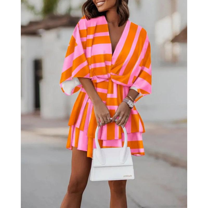 2025 Autumn V-Neck Loose Batwing Sleeve Printed Dress for Women