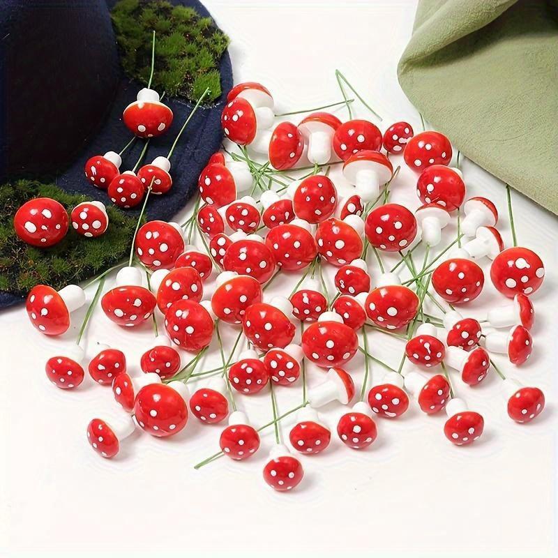 Red Mushroom Simulation Flower, Plastic DIY Cake Decorations Christmas and Halloween Holiday Decorations, Suitable for Wedding
