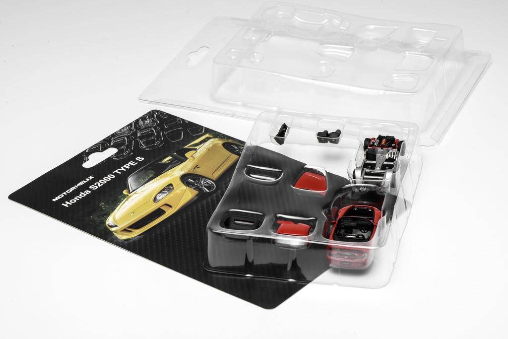 FREESTYLE MOTORHELIX 1/64 Scale Honda S2000 Type S New Formula Red Finished Model M65021