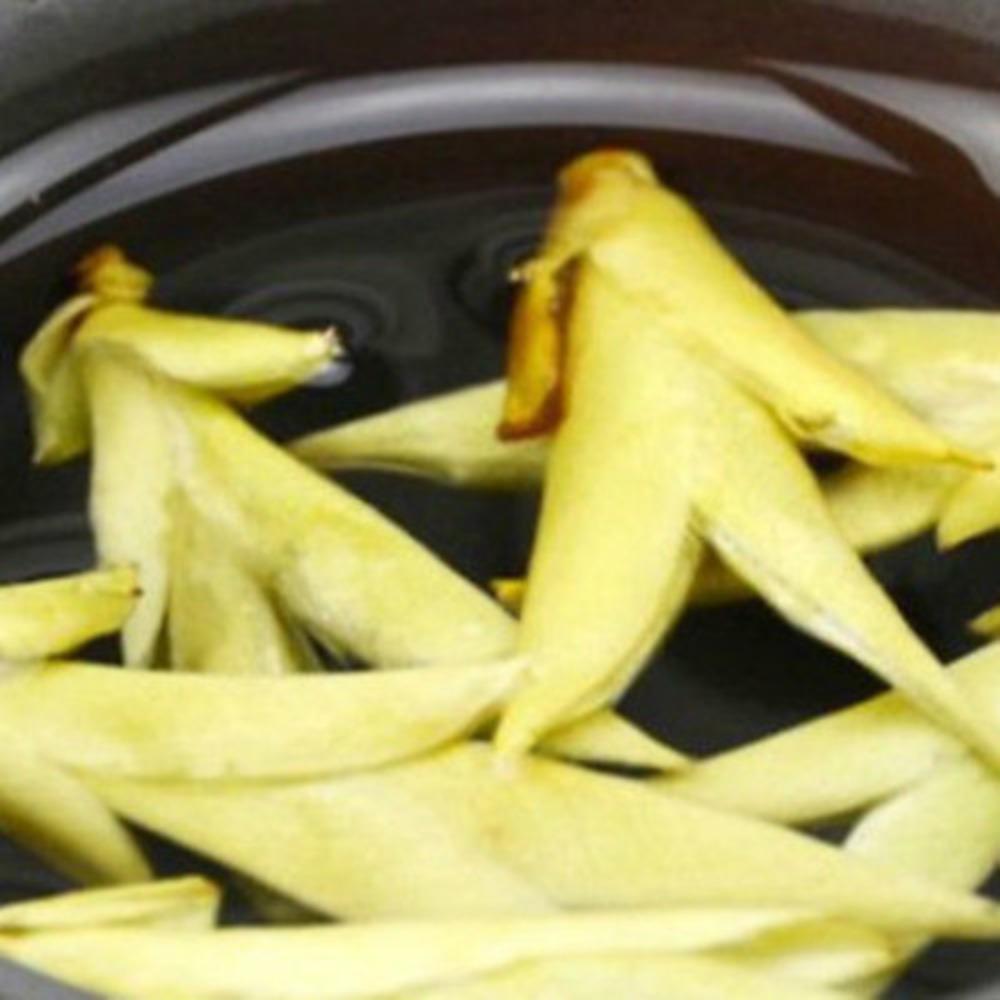 Yunnan Raw Pu-erh Tea Brick 250g Qianjiazhai Ancient Tree Organic Green Food Slimming