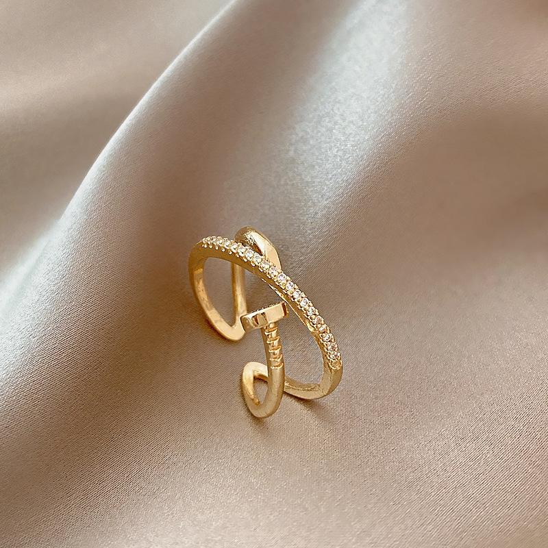 

Classic Fashion Couple Ring Copper Zirconia Women s Adjustable Ring Fashion Gold Metal Crystal Needle Ring Jewelry Gifts