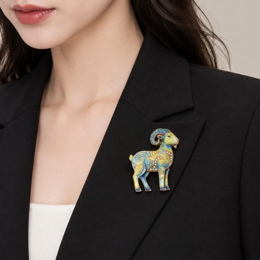 Beautiful Goat Enamel Brooch -inlaid Rhinestone Brooch Trendy Animal Pin  Wedding