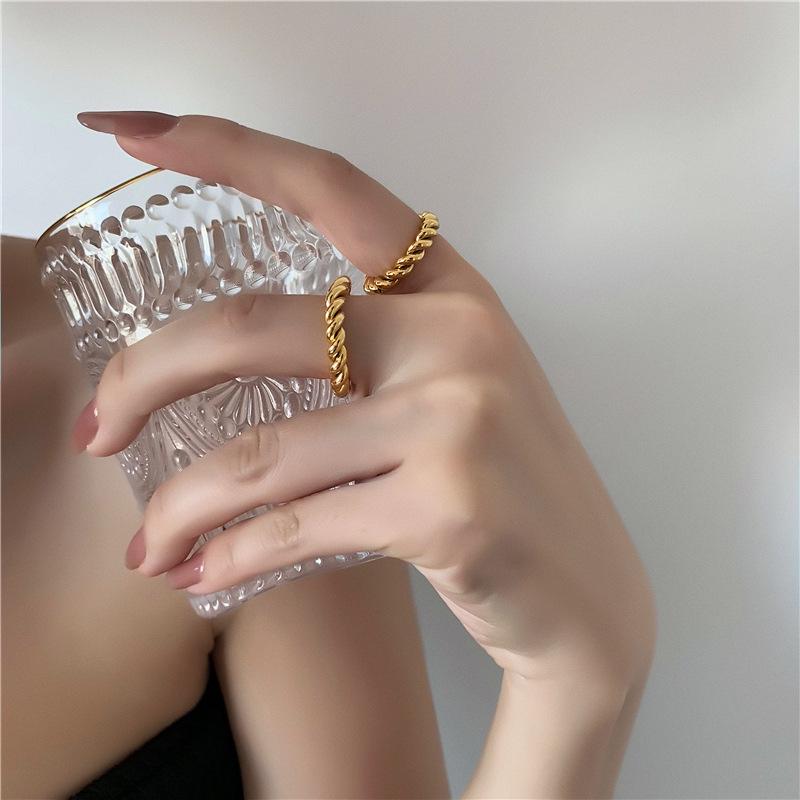 CELI Chunky Cable Knit Gold-Plated Titanium Steel Ring - Trendy Exaggerated Personality Index Finger Ring for Women, Japanese Korean Style. Size 7