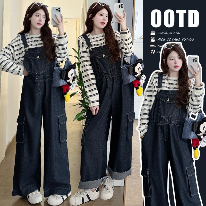 2026 Spring Casual Maternity Two-Piece Set: Striped T-shirt + Loose Korean-Style Overalls L