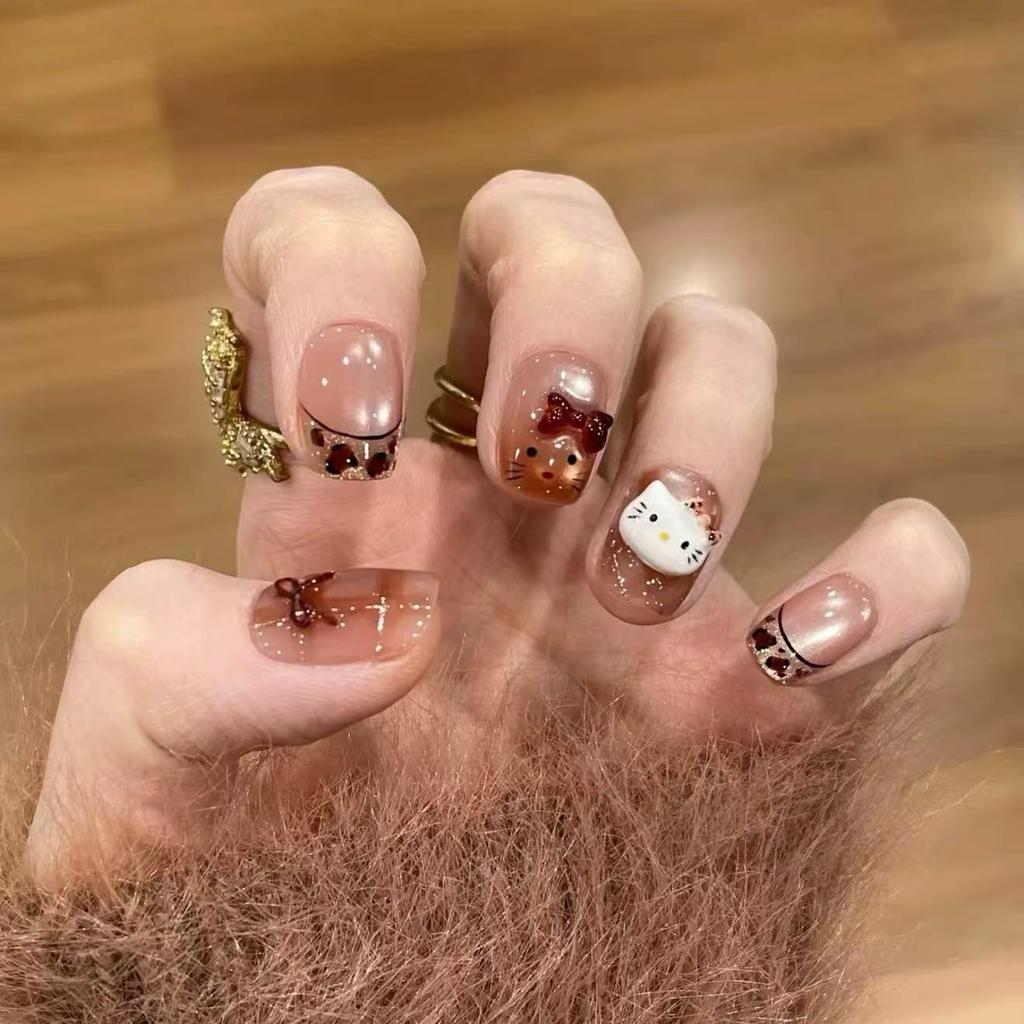 Elegant Cat Eye Sparkle Nail Stickers: Noble French Luxury, High-Class Atmosphere, Temperament Whitening