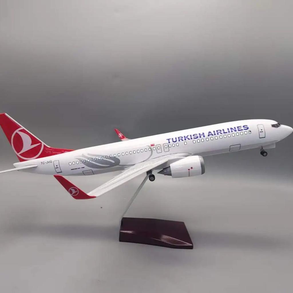 1/85 Scale 47cm Airplane B737 Turkish Airways Model Toy Light & Wheel Landing Gear Diecast Resin Plane Collection Display