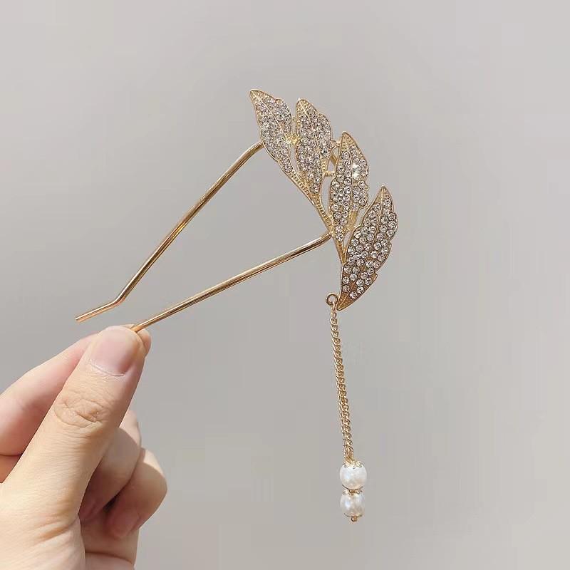 Premium Mesh & Leaf U-Shaped Hairpin: Elegant Ancient & Modern Chinese Style for Women.