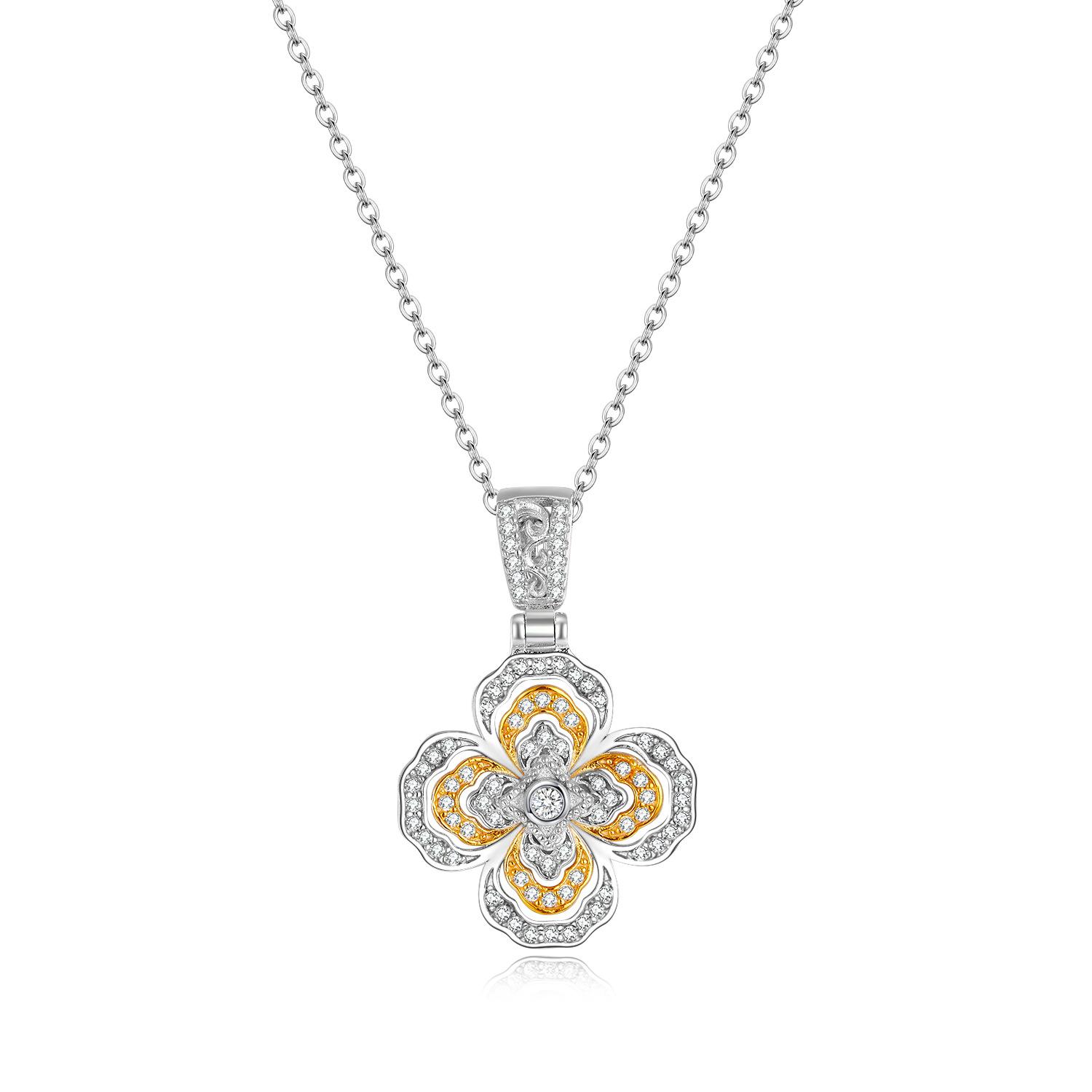 Cross-border European American S925 Sterling Silver Women s Four-Leaf Clover Moissanite Choker Necklace Snake Bone S925 sterling silver