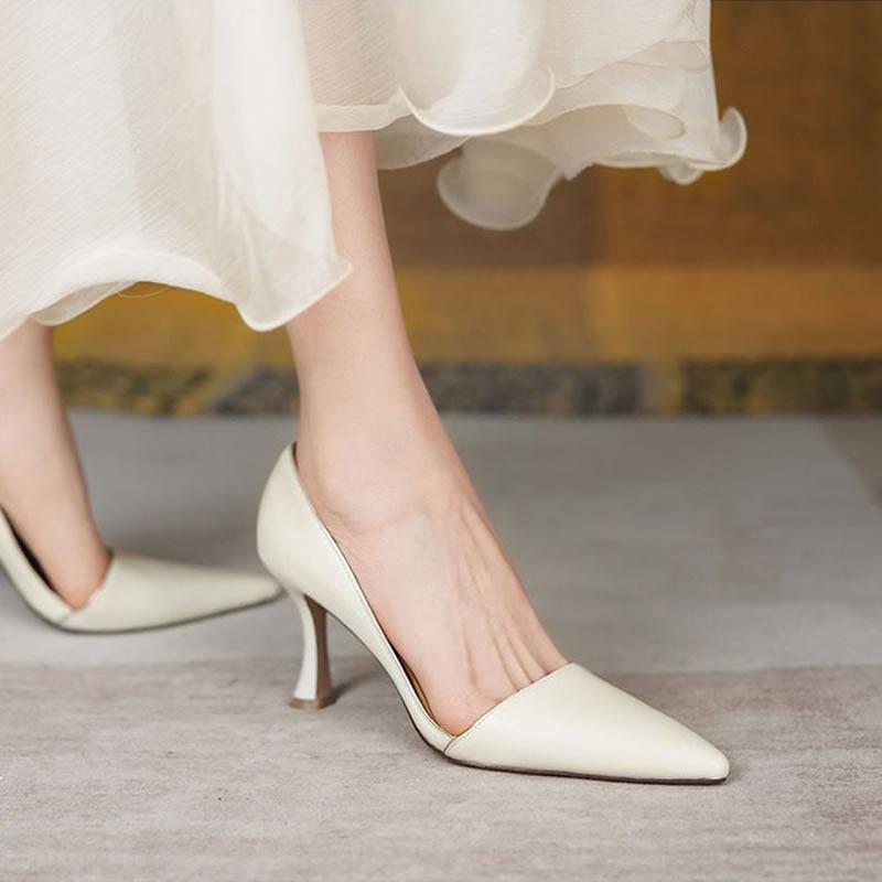 

2025 Spring Elegant Black Suede Women s High Heels Shoes Sexy Apricot Beige PU Leather Pointed Toe Pumps Stiletto Party Shoes 34 чорний