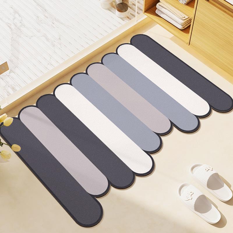 Quick-Dry, Non-Slip Absorbent Bathroom Mat - Customizable & Easy to Clean.