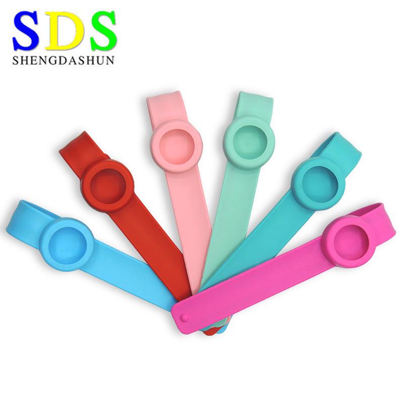 Kinder Silikon Slap Watch mit Quarzwerk und automatischem Aufroll-Armband