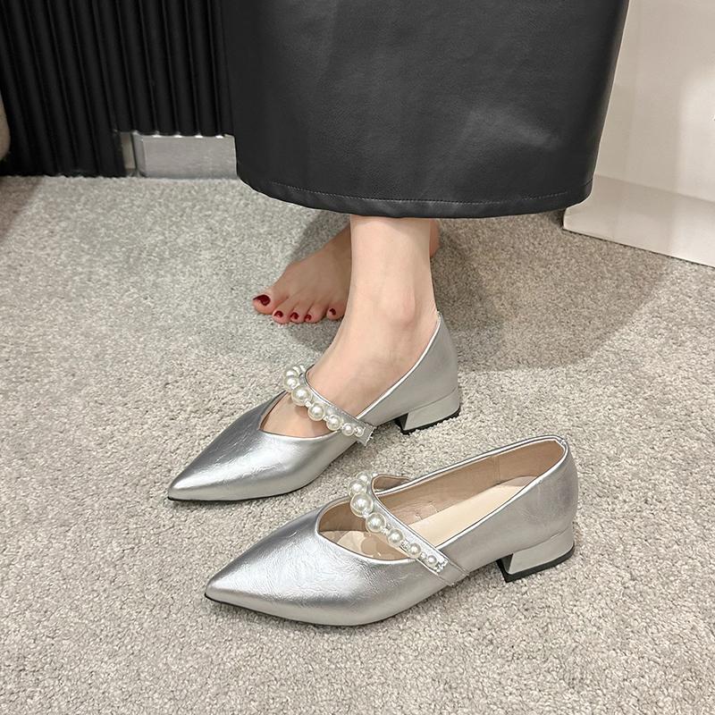 Fashion 2025 New Spring New Coarse Heel Shoes Women's Fashion Pointed Head Shallow Mouth Beaded Waterproof Non-slip Low-top Shoes