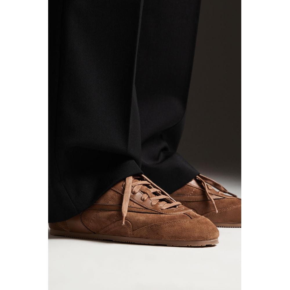 COS Japan Minimal Suede Sneakers
