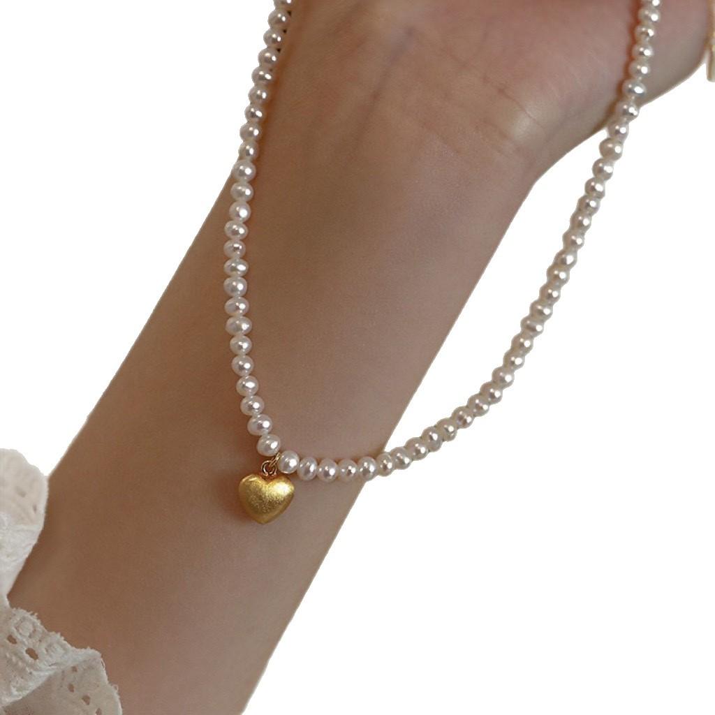 Versatile love pendant, natural freshwater pearl necklace, women's summer light luxury temperament, niche high-end design collarbone chain