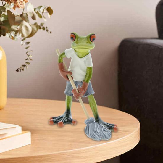 Mopping Cartoon Frog Figurine Doing Resin Statue Housework Frog Sculpture Home Office