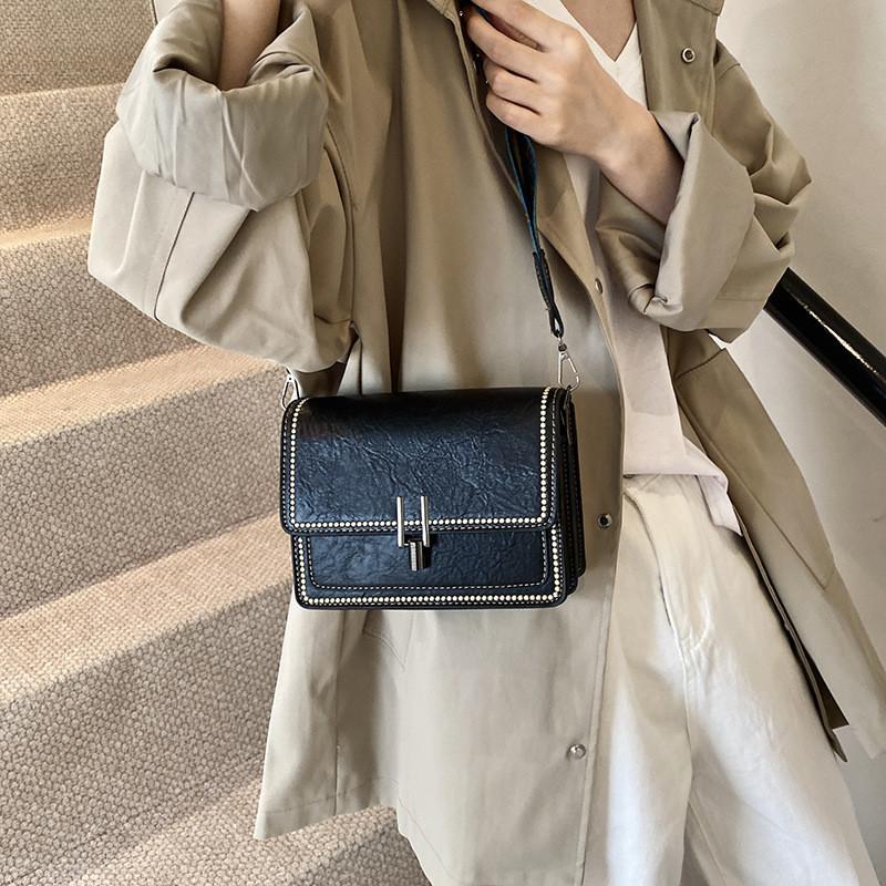 Chic Urban Minimalist Pu Leather Small Square Crossbody Bag For Everyday Use чёрный