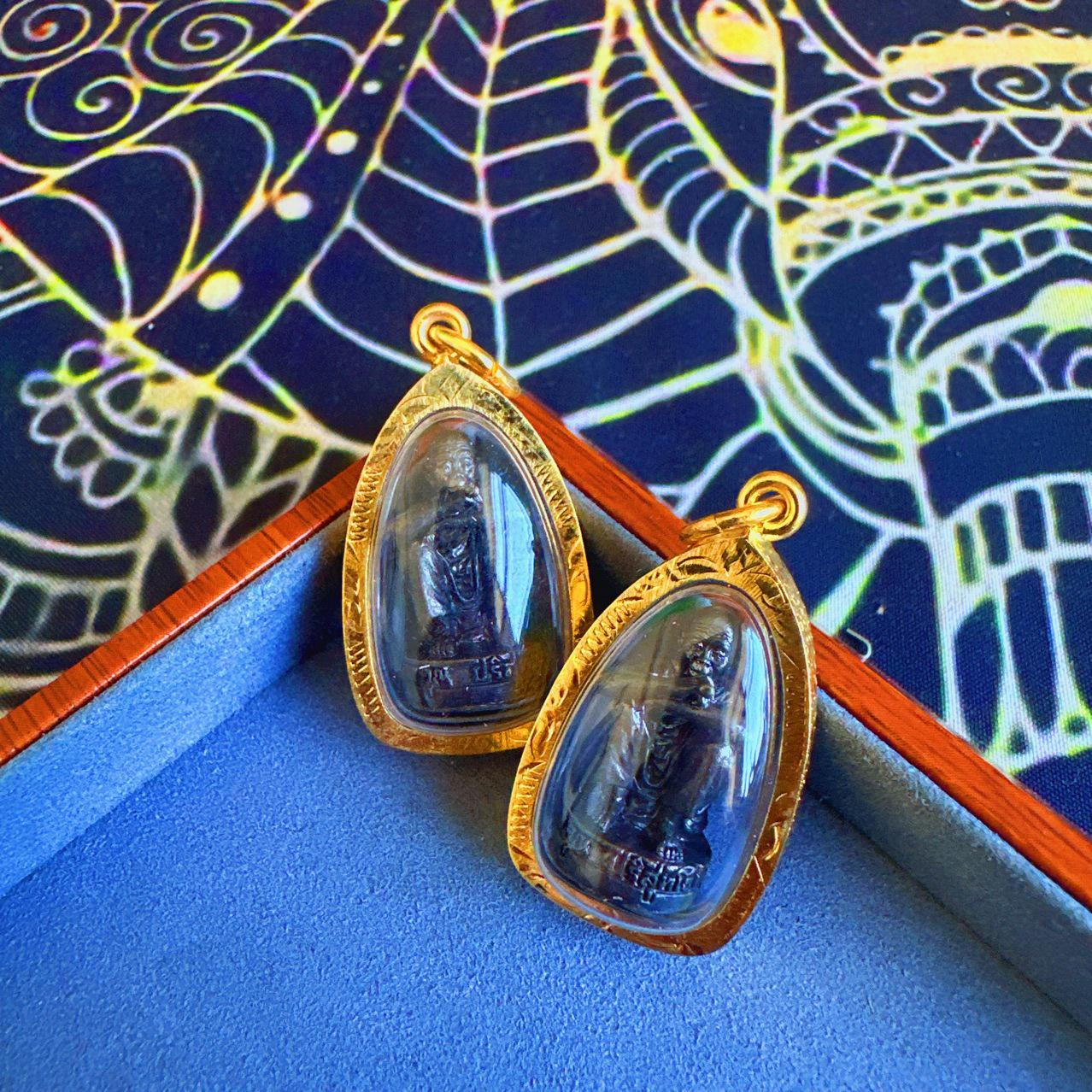 Оригинальная тайская буддийская фигурка Луанг Пор Куна 2530 года, Оригинальный храм Thaixin Association