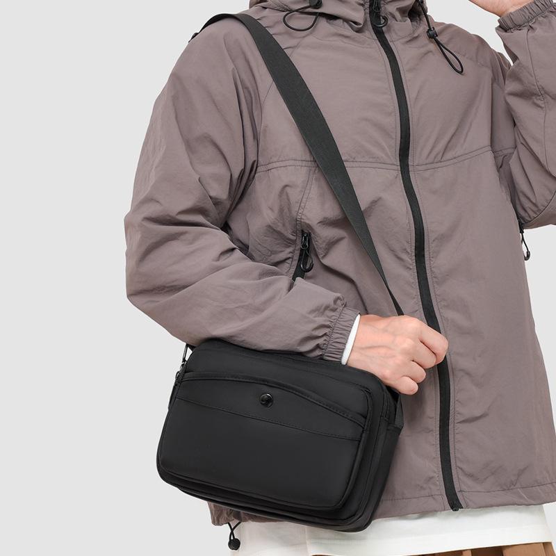 Men's Casual Oxford Cloth Crossbody Backpack for Daily Commute and Sport
