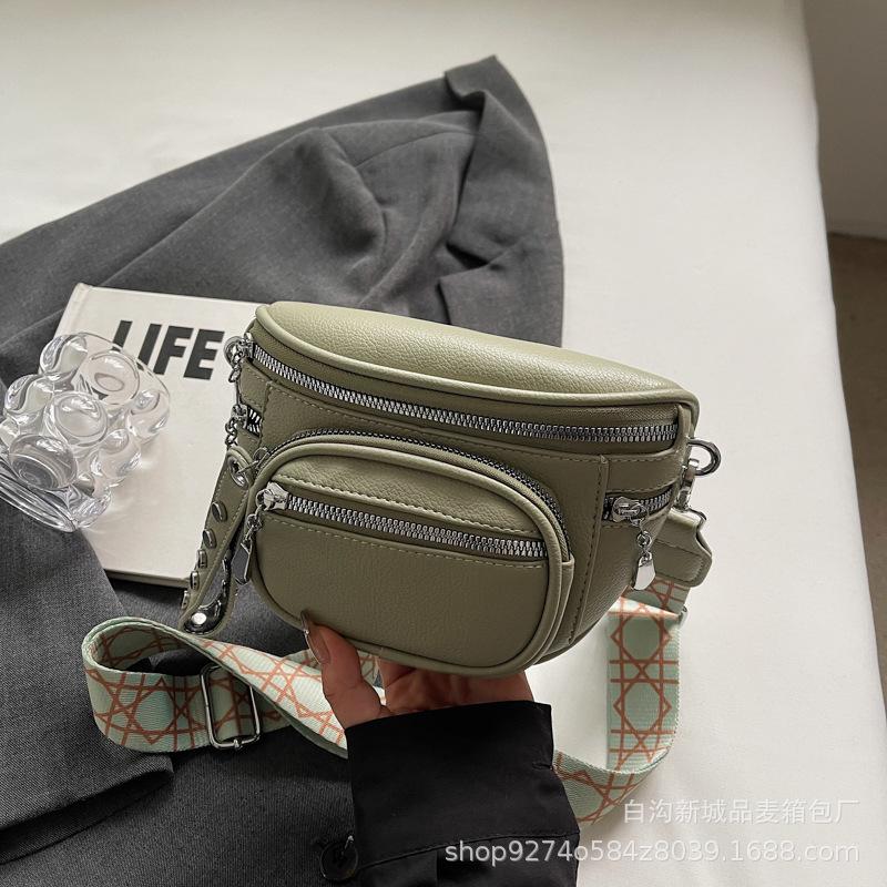 

Women s bag new Korean version of versatile simple shoulder messenger bag autumn and winter manufacturer fashion 2025 small bag зелёный