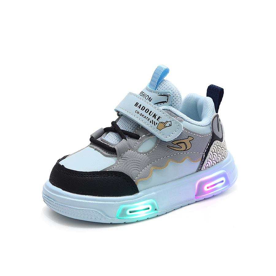 Autumn Kid Shoes New Fashion Versatile Sneakers Kid Soft Soles Anti Slip LED Lights Girl Shoe Lightweight Trendy Simple Boy Shoe