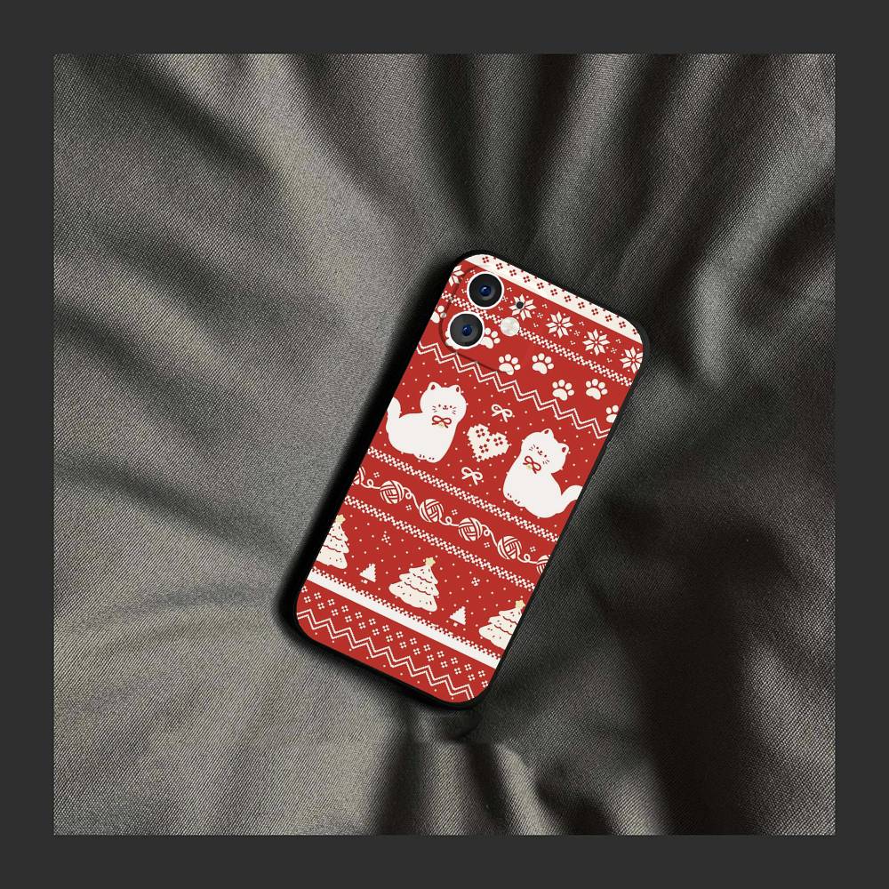 Retro Patterned Red Festive Phone Case For IPhone 17 Air 16 15 14 13 Pro Max 11 12 Black Silicone Cover