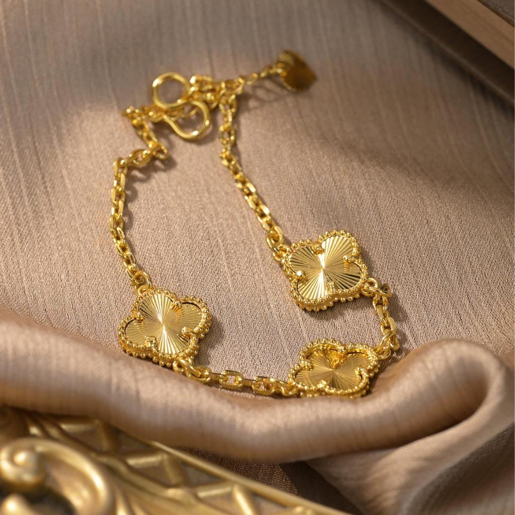 Vietnamese Gold-Tone Four-Leaf Clover Bracelet for Women: Luxurious, Elegant, Luck-Infused Five-Petal Design