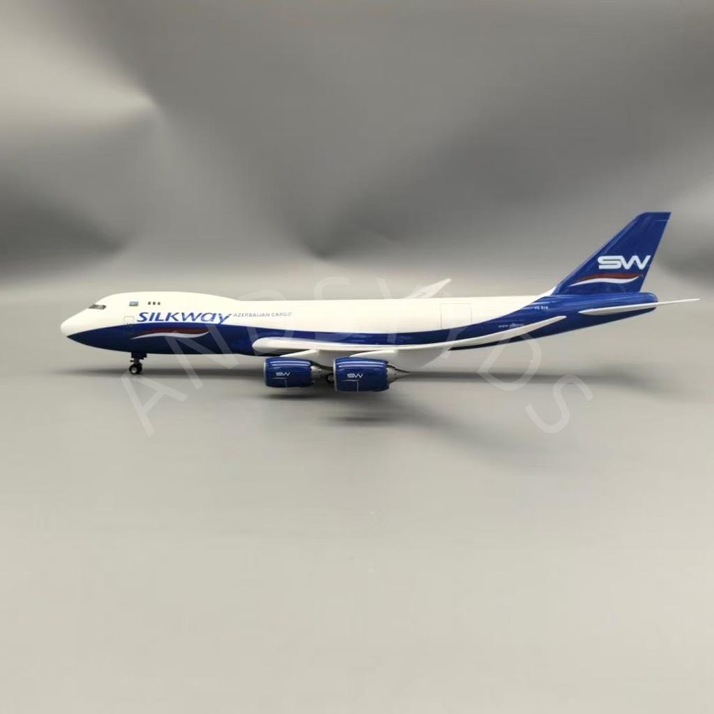 47CM Scale Air Azerbaijan Airways B747-8F Silk Road Diecast Airplanes Resin Material Model With Stand Collectible Plane Gift