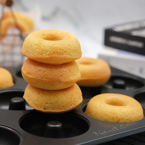 CHEFMADE 12-Cup Donut and Madeleine Pan, Perfect for Cupcakes, Brownies, Cookies, and Non-Stick Cakes, Black, 32.5*25.7*2.2cm