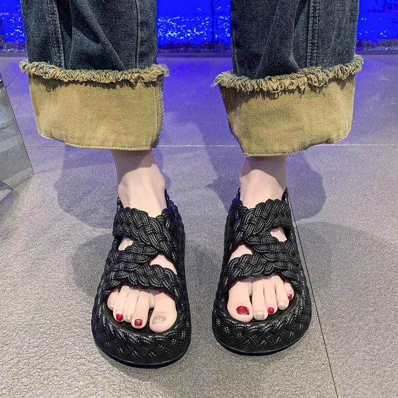 2025 New Platform Sole Hollow Open Toe Women Sandals Summer Fashion Casual Elegant Comfortable Running Shoes