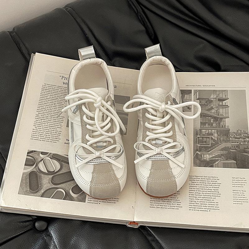 

Retro style splicing inner height-increasing sports moral training shoes autumn and winter fashion casual single shoes color matching women s Mary Jan 35 белый