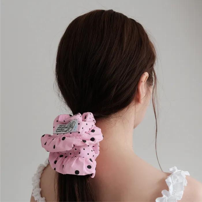 Polka Dot Ruffle Scrunchie (pink)