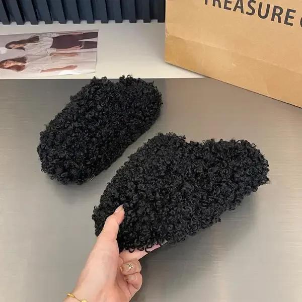 

Роскошные плюшевые тапочки для женщин 2025 с закрытым носком, меховые шлепанцы, повседневные шлепанцы на платформе, пантофли, новая обувь для женщин 38 чёрный