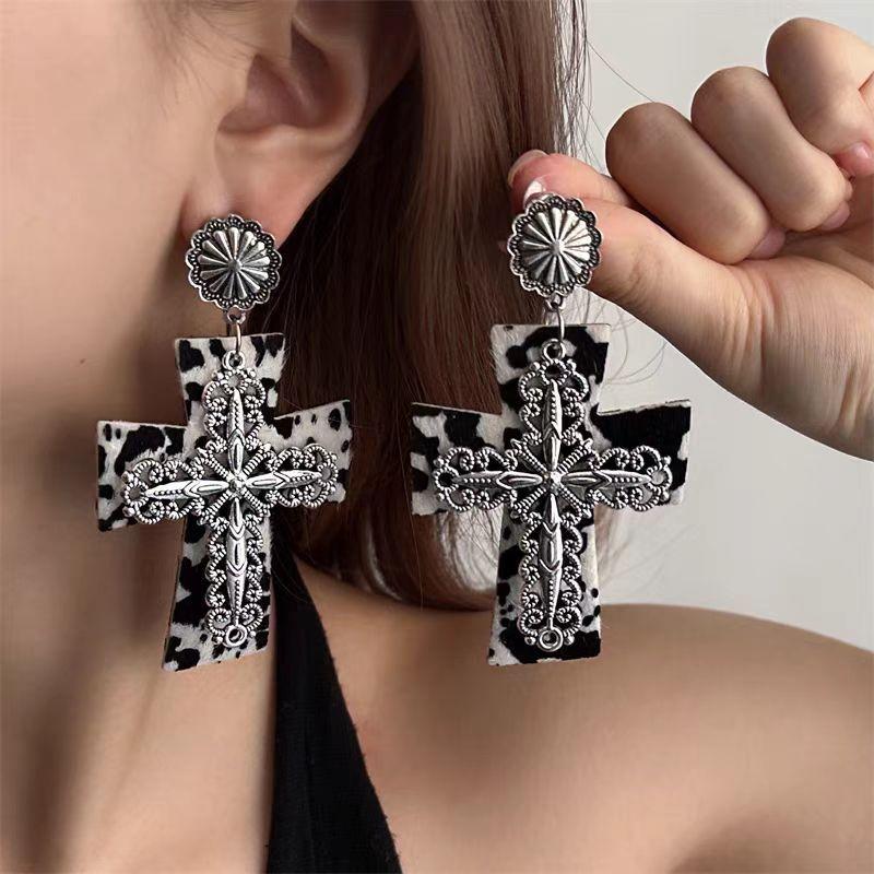 

2025 Personalized Leopard Printing Cross Earrings For Women Exaggerated Flower Metal Earrings