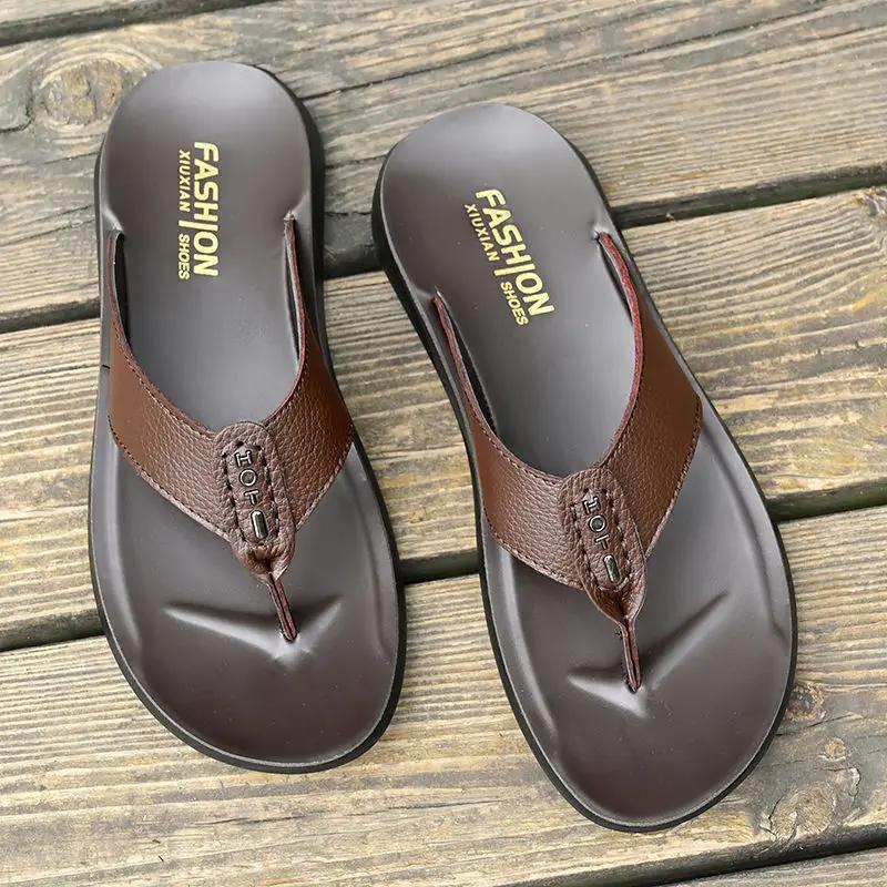 Fashion Indoor Men's Shoe Shiatsu Flip Flops Walk Around Home Slides House Beach First Layer of Cowhide Low Price Original Male Slipper