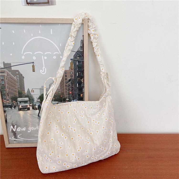 Chic Fresh Daisy Canvas Shoulder Bag For Women Soft And Sweet Cotton Linen Tote Bag