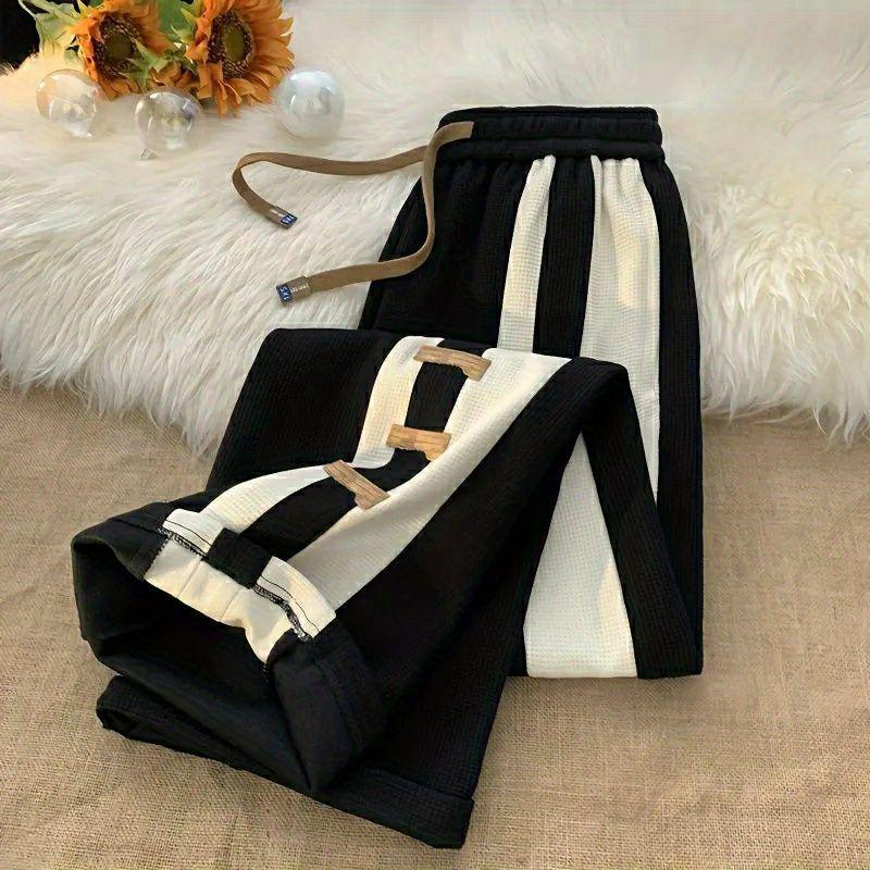 Men’s American-Style Loose Fit Contrast Stitching Wide-Leg Sweatpants for Spring and Summer