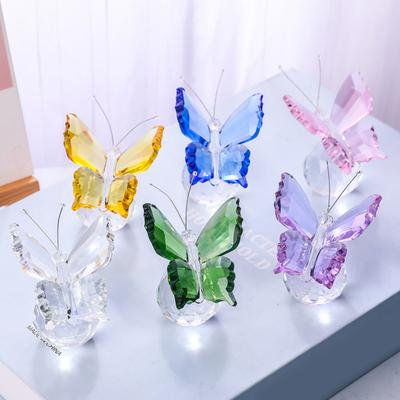 Yousheng Faux Crystal Motýl Ornament Stolní třpytivý motýl na kouli Sběratelská hranolová figurka motýla na stůl Knihovna Police