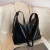 Lightweight Soft Leather Tote Bag Elegant Vintage Underarm Bag Commuting Shoulder Bag  Shopping