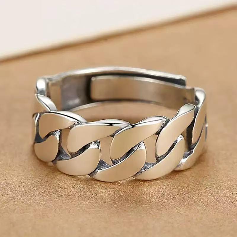 Unisex Trendy Twist Chain Ring - Adjustable, Versatile Design for Men and Women