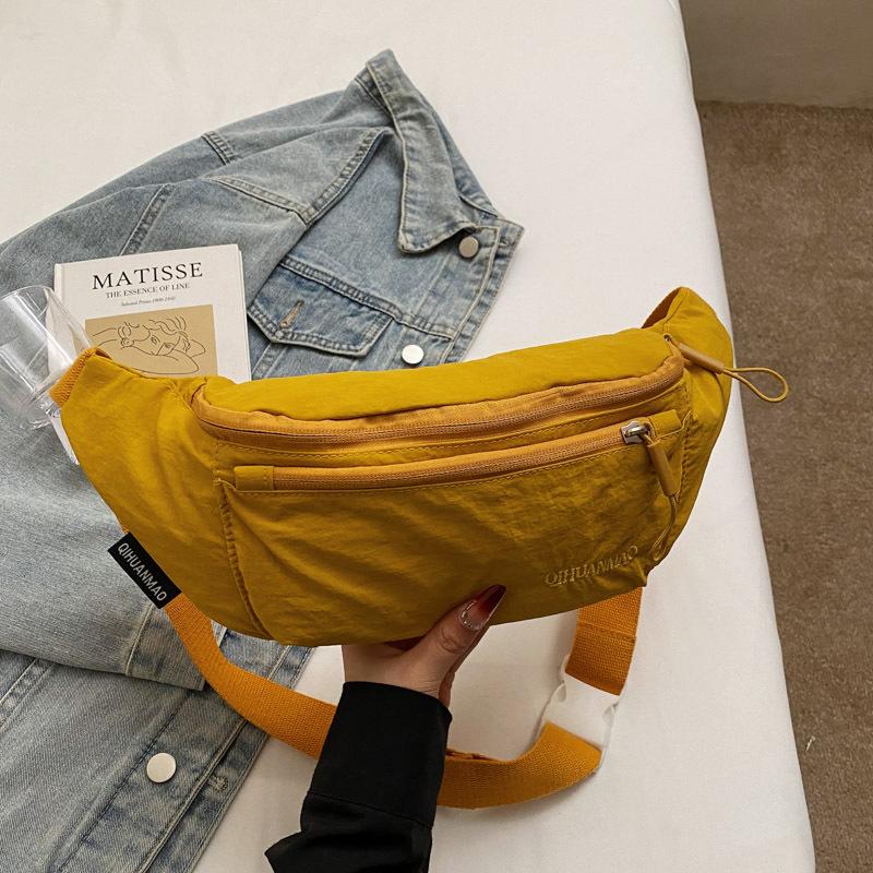 Fashion Trend Casual Simple Dumpling Bag 2025 Spring New Foreign Style Niche Design Women's Shoulder Messenger Bag