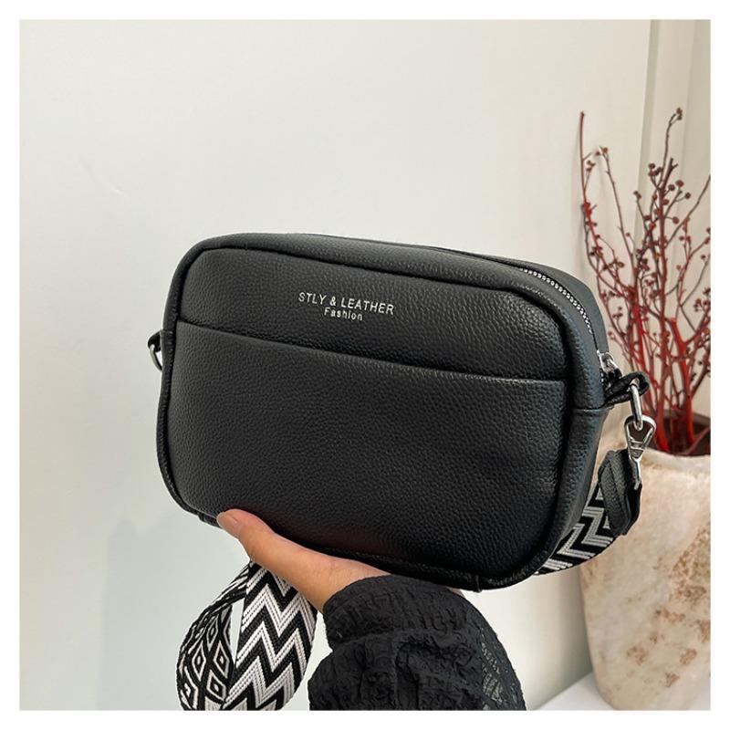 Wide Shoulder Strap Stylish and Simple Business Casual Single Shoulder Crossbody Bag Small Square Bag