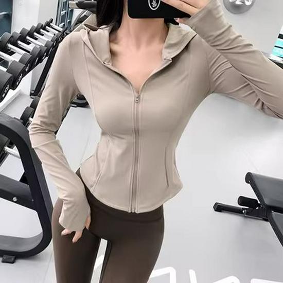 

Nude Feeling Women s Slim Fit Hooded Yoga Jacket - Long Sleeve, Zipper, Skin-Friendly Fitness Top Large