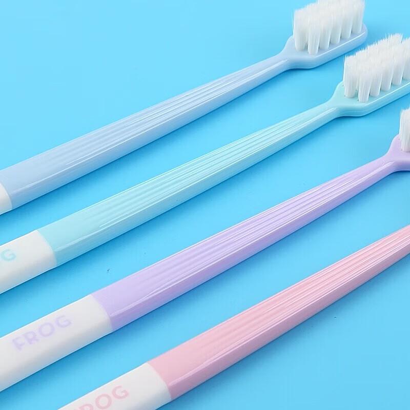 Frog Adult Soft Bristle Deep Clean Toothbrush