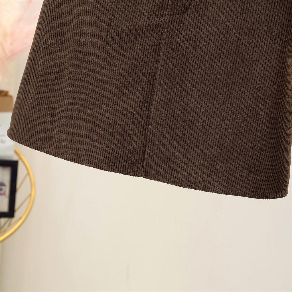 2026 Autumn/Winter Plus Size Corduroy High Waist A-line Black Short Skirt