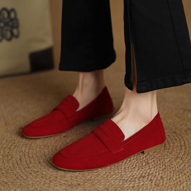 Comfortable and Soft New Low-heeled Flat-soled Single Shoes Women's Four-season Leather Casual Single Shoes Women's Low-top Shallow-mouth Sheepskin W