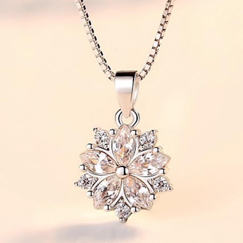 Cherry Blossom Pendant Necklace: 925 Sterling Silver, Pink Flower Design, Clavicle Chain, Women's Simple Fashion Accessory